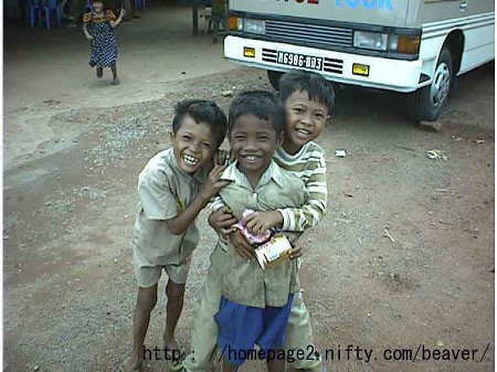 カンボジアの子供の笑顔